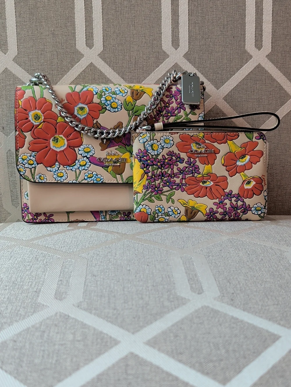 Coach Garden Floral Klare And Wristlet